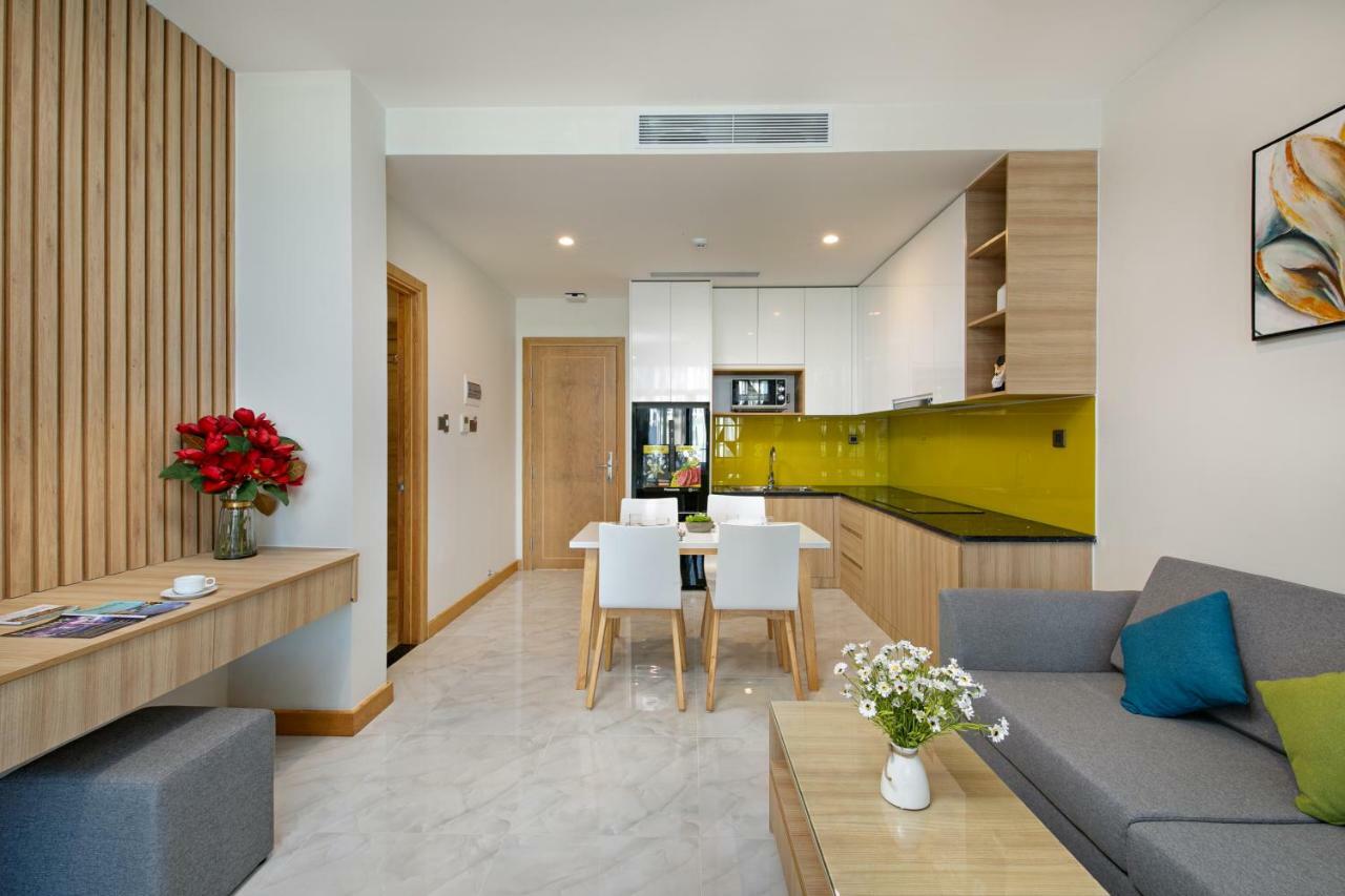 Aparthotel Sun River & 4*